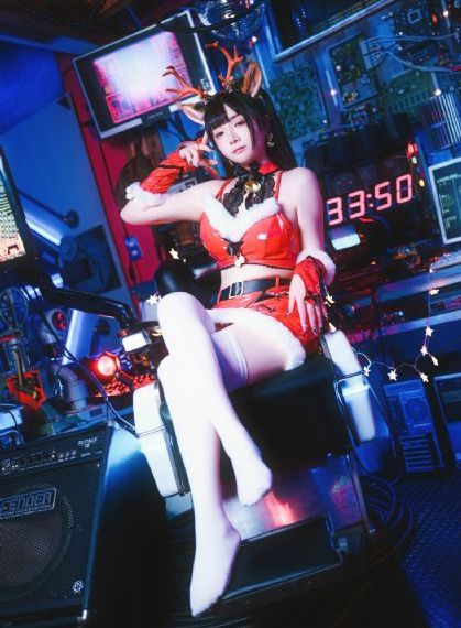 老头边吃奶边弄进去呻_短视频完整无删减版