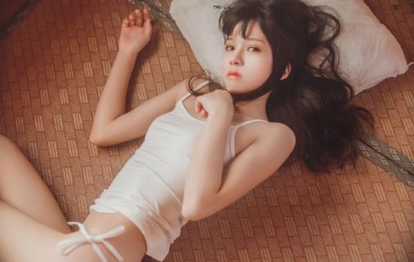 桃色成人免费网站第1集_BD韩语在线观看